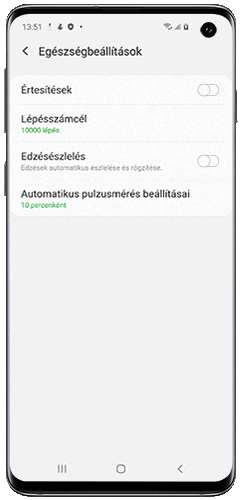 Húzd el a kapcsolót, hogy aktiváld az automatikus edzésfelismerési funkciót a Galaxy Wearable alkalmazásban a Galaxy okostelefonodon