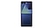 En Galaxy Z Flip7 sett bakfra i fargen Blue Shadow