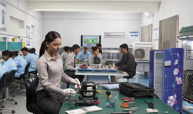 Samsung Technical School - A thoughtful CSR by Samsung India