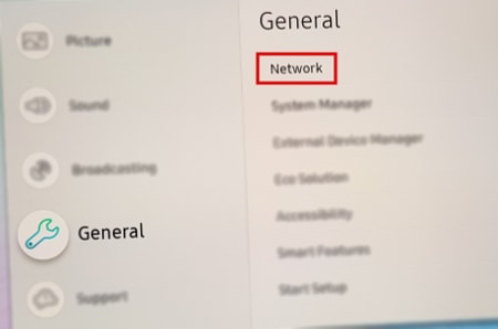 How to connect wired network in QLED?