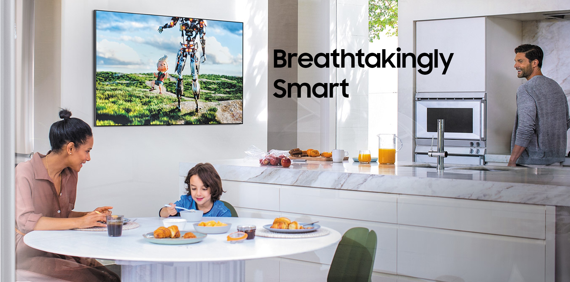 QLED 4K Smart TV - Breathtakingly Smart QLED 4K Smart TV - Breathtakingly Smart