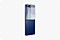 تظهر طبقة مضادة للانعكاس شفافة خاصة بهاتف Galaxy Z Flip7 فوق هاتف Galaxy Z Flip7 المائل قليلاً، والذي يعرض نمطاً رسومياً بدرجات اللون الأزرق على شاشته