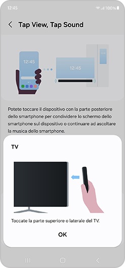 Tocca la parte superiore o laterale del TV con lo smartphone