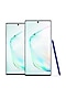 Immagine frontale di un Galaxy Note10 in piedi con una S Pen appoggiata a un fianco