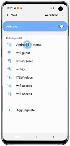 La rete Wi-Fi condivisa appare nella lista delle connessioni Wi-Fi disponibili