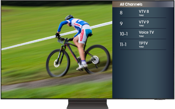 immagine di una smart tv samsung che mostra i canali tradizionali del digitale terrestre