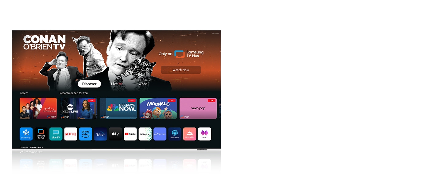 Schermata home dell'app Samsung TV Plus. Nella parte superiore viene visualizzato in primo piano il programma TV di Conan O'Brien. In basso vediamo una serie di app tra le più utilizzate che offrono un'ampia gamma di opzioni di intrattenimento. 