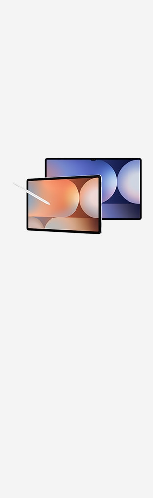 Vista frontale di un Galaxy Tab S10+ in modalità orizzontale con una S Pen che punta verso lo schermo, che mostra uno sfondo scarlatto. Dietro, leggermente sovrapposto, c’è un Galaxy Tab S10 Ultra anch’esso in modalità orizzontale, che mostra uno sfondo blu.