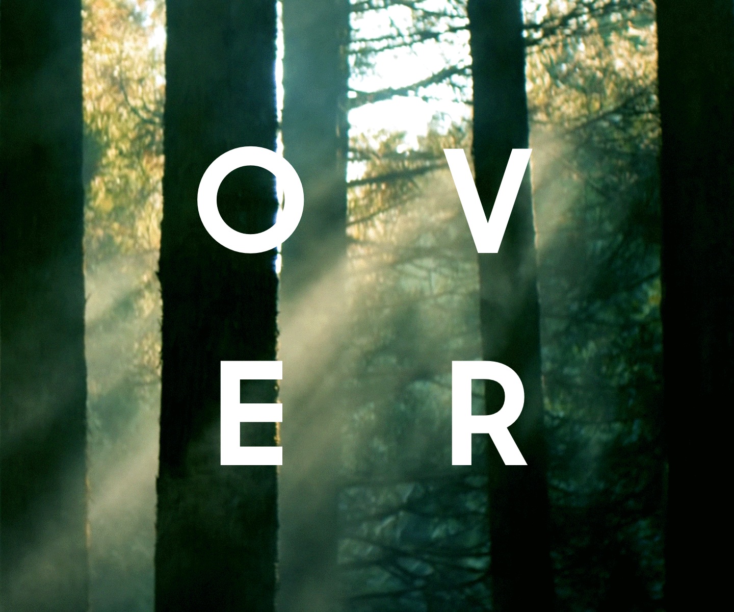 「レ」「レ」「ファ」「シ」「ラ」「ファ」がピアノで奏でられている。