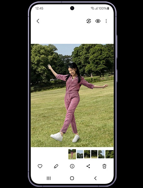 AIによる写真編集機能のシミュレーション動画。
