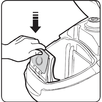 Заправьте мешок в пылесос