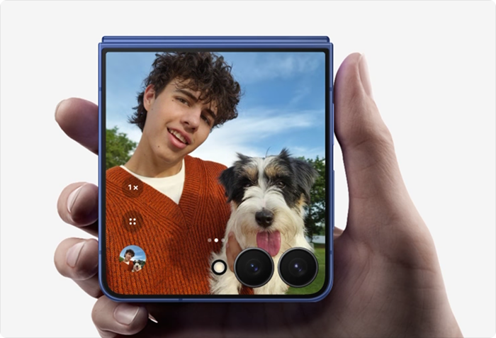 Изображения Samsung Galaxy Z Flip7.