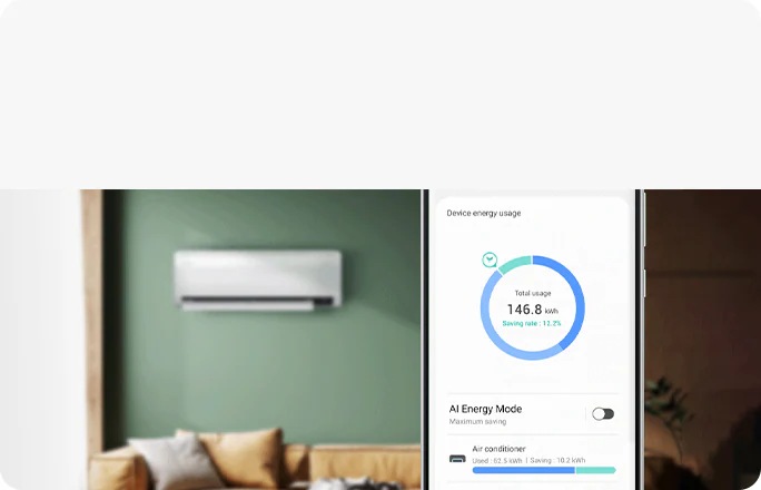Un primer plano de la pantalla de un smartphone indicando el consumo de energía de 146,8 kWh con una tasa de ahorro del 12,2%. El Modo de Ahorro de Energía con IA está desactivado y un gráfico de barras indica que el aire acondicionado utilizó 62,5 kWh y ahorró 10,2 kWh. Al fondo, un aire acondicionado Samsung de pared está instalado.