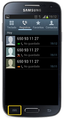 ¿Cómo eliminar una llamada del registro en un Galaxy S4(I9500)?