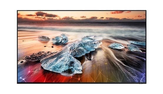QLED 8K signage