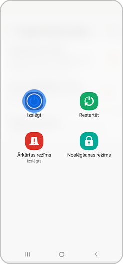 darbība. Turiet nospiestu ieslēgšanas pogu.