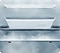 Tuvplānā tiek rādīta AI Hybrid Cooling sistēma un metāla dzesēšanas paliktnis Samsung Bespoke ledusskapja iekšpusē, kas atdzesē nodalījumu, kā to apliecina balts aizmiglojums.