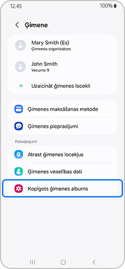 Ģimenes ekrānu ar izvēlēto kopīgo ģimenes albumu