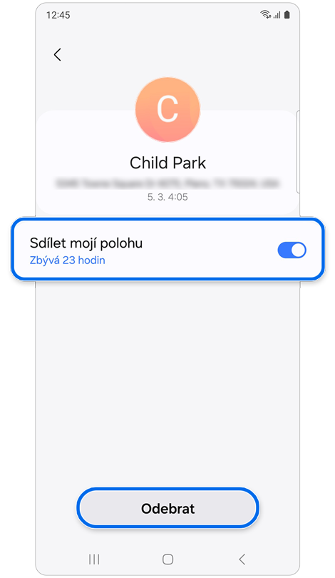 Možnosti zastavení sdílení vaší polohy s konkrétním kontaktem nebo jeho odebrání