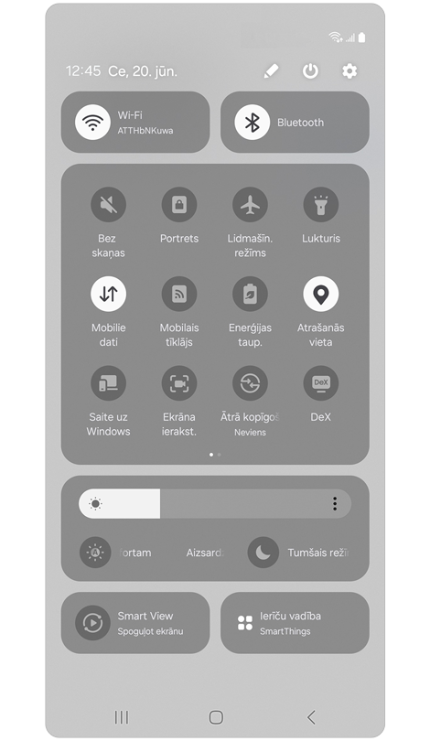Ātro iestatījumu panelis.