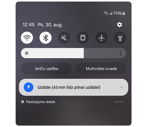 Galaxy mobilās ierīces ātro iestatījumu paneli.