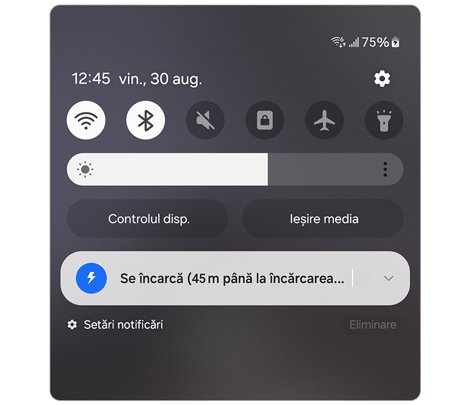 Panoul de acțiuni rapide al dispozitivului mobil Galaxy.