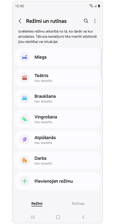 Opcijas Režīmi un rutīnas sākuma ekrāns.