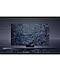 El último Samsung QLED TV flota sobre una superficie similar al agua.
