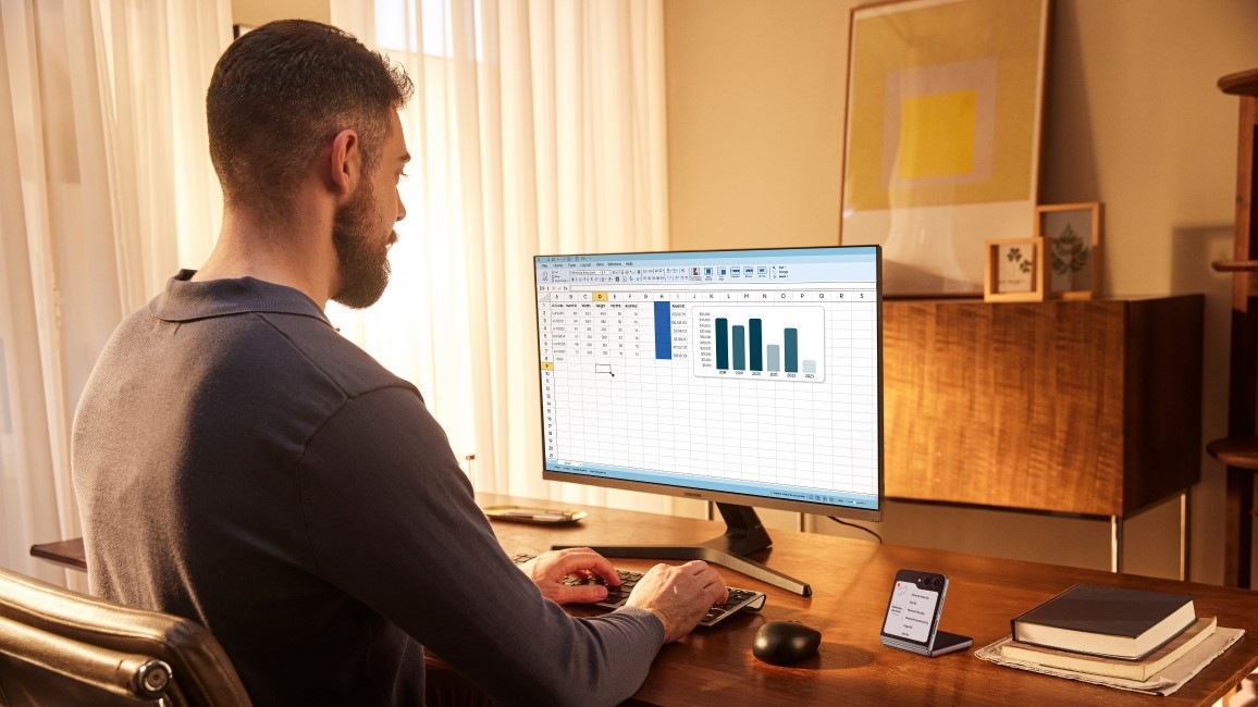 Samsung Galaxy Z Series: Double Your Productivity with Double the Screens!