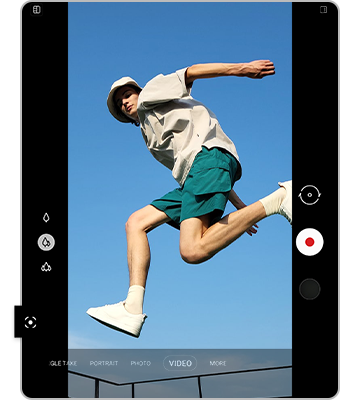 Galaxy Z Fold3 5G Camera Auto Framing icon