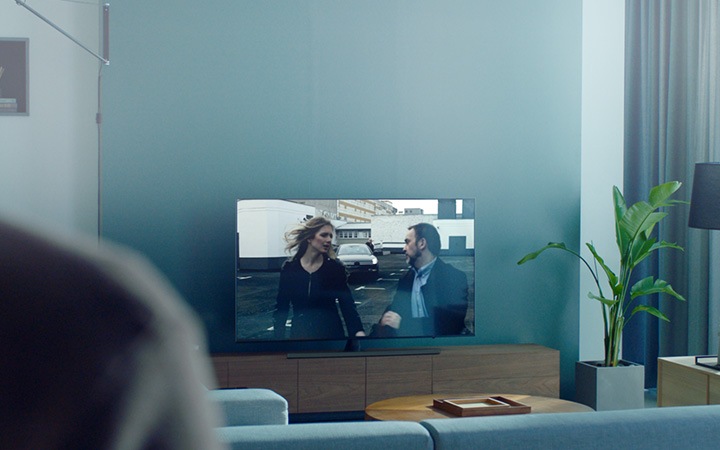 Oglądaj filmy i telewizję na dużym ekranie