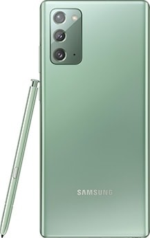 هاتف Galaxy Note20 باللون الأخضر مرئي من الجهة الخلفية، مع استناد قلم (S Pen) باللون الأخضر المماثل على أحد الجانبين.