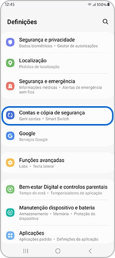 Opção Contas e cópia de segurança selecionada em Definições