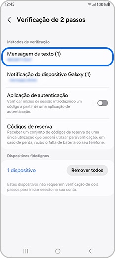 Opção Mensagem de texto selecionada em Métodos de verificação no menu Verificação de dois passos