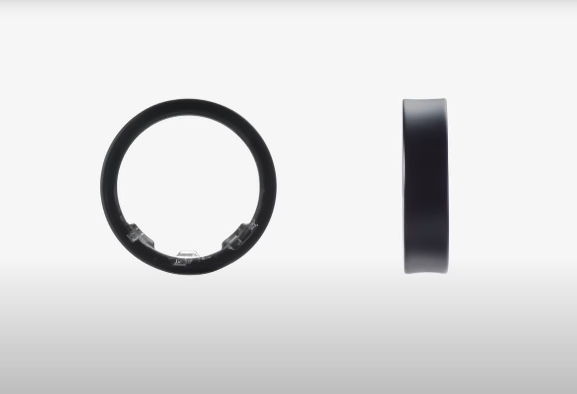 Galaxy Ring ofrece experiencias de salud personalizadas, precisas y potenciadas por Galaxy AI, envueltas en un discreto diseño ultraligero. Es potente, pero muy sutil. Este anillo inteligente es ideal para las personas preocupadas por su salud que prefieren una vida más sencilla y mantener la concentración.