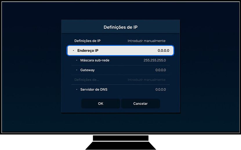 Uma TV Samsung mostra as informações de Definições de IP.