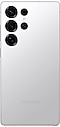 Galaxy S25 Ultra în Titanium Whitesilver văzut din spate.