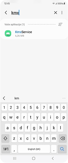 Ekran pametnog telefona koji pretražuje KMX servis