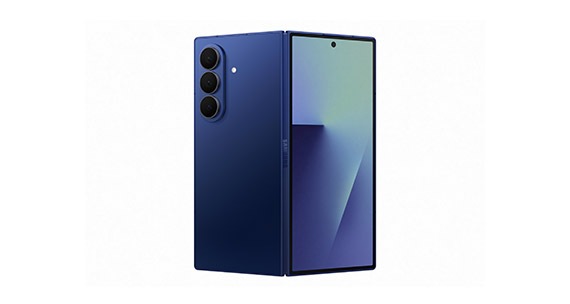 Смартфон Galaxy Z Fold7 с большим экраном – отличное решение для начинающих заниматься монтажом видео и работы с таймлайном. Снимайте стабильные кадры следуя экспертным советам с сайта samsung.com/ru/ , разделяйте материалы на сцены, а затем используйте программы для монтажа видео для Андроида, чтобы смонтировать вертикальное видео для рилс или коротких сторис.