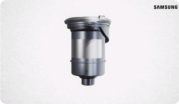 Очистите вынутреннюю часть пылесборника щеткой