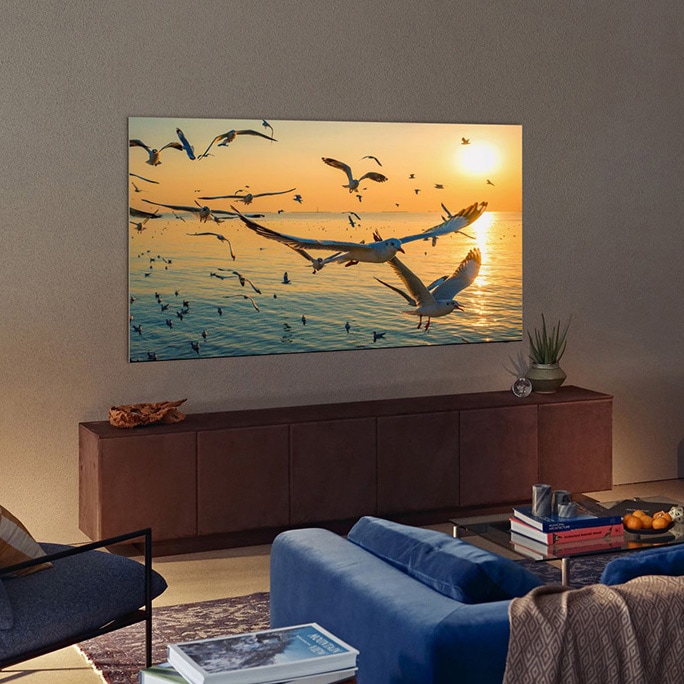 Дома, как в кинозале и даже галерее: 7 инноваций, которые меняют представление о телевизоре