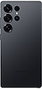 從背面看鈦曜黑的 Galaxy S25 Ultra。