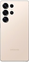 從背面看鈦粉金的 Galaxy S25 Ultra。