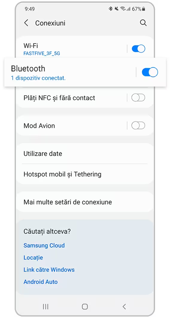 ➋ Verificați dacă este pornit Bluetooth și selectați Meniu.