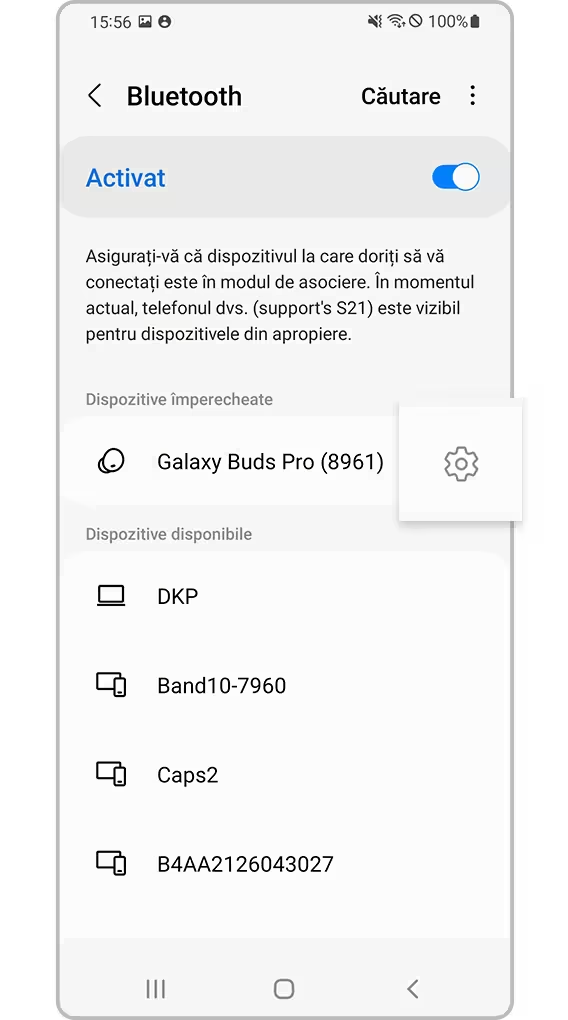 <b>Pasul 3.</b> Activați <b>Bluetooth</b> și atingeți <b>Setări</b>, lângă butonul de căști Bluetooth conectate.