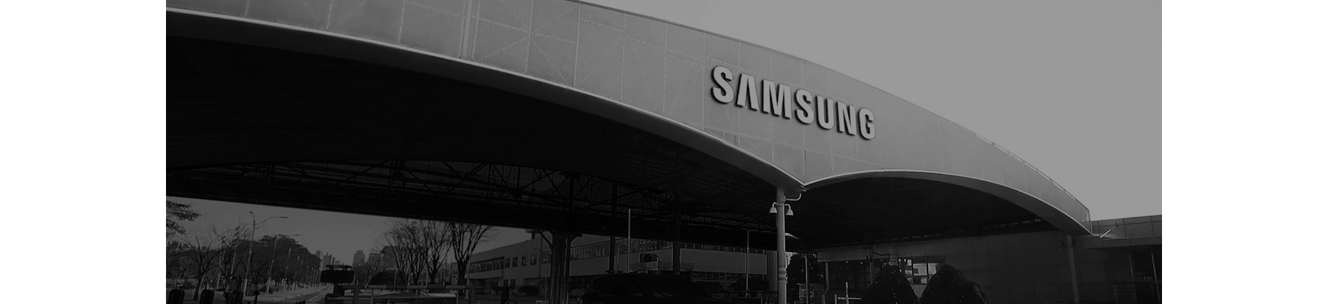 There's Samsung letter mark on Suwon Digital Campus Central Gate.