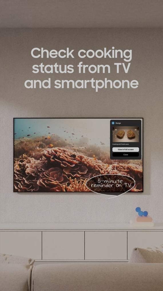 BESPOKE AI meets SmartThings series 6. Oven Monitoring. Do you feel tied to your oven? Bespoke Cooking is set to 250 degrees fahrenheit and cook for 30 minutes for a rib-eye steak. The oven camera allows real-time monitoring from your smartphone. The timer indicates 5 minutes left. The cooking will be finished soon. The TV screen also provides real-time monitoring and a 5 minute reminder. Check cooking status from your TV and smartphone.