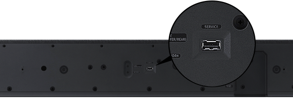 Insérez la clé USB dans le port USB de la Soundbar