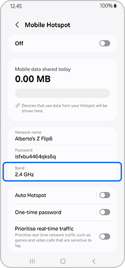 Band highlighted on the Settings screen