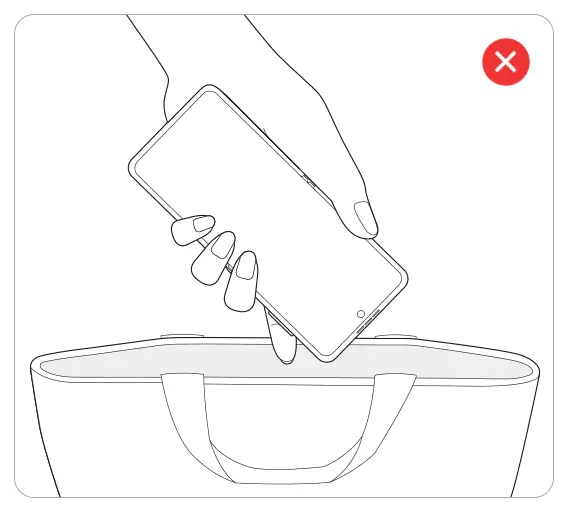 It is not recommended that you unfold the device before putting it in or storing it.